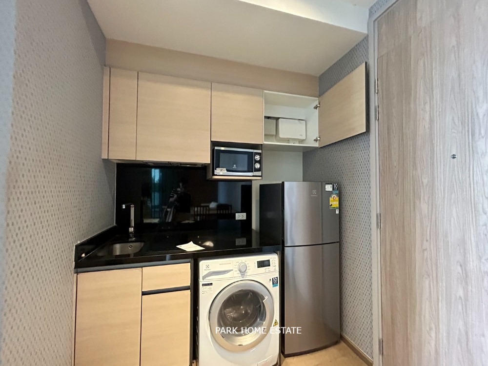 ให้เช่าคอนโดสุขุมวิท อโศก ทองหล่อ : PARK 24  . 2 Bedroom High floor Unblock view✨ Fully Furnished  📞 Line : @pukkhome (with @)