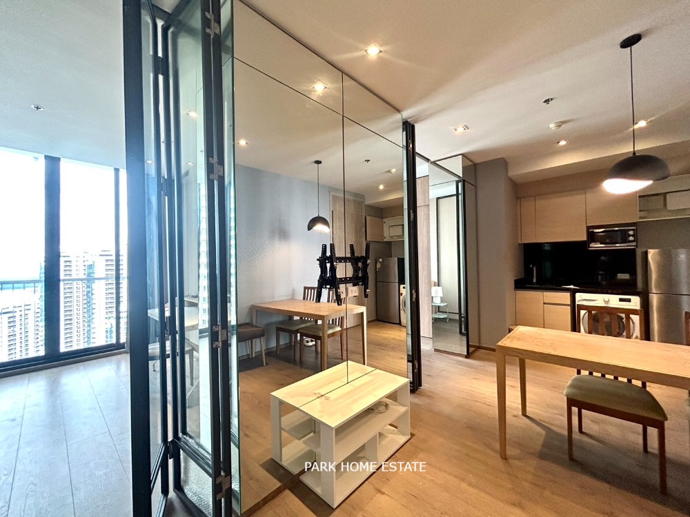 ให้เช่าคอนโดสุขุมวิท อโศก ทองหล่อ : PARK 24  . 2 Bedroom High floor Unblock view✨ Fully Furnished  📞 Line : @pukkhome (with @)