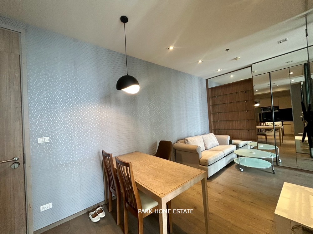 ให้เช่าคอนโดสุขุมวิท อโศก ทองหล่อ : PARK 24  . 2 Bedroom High floor Unblock view✨ Fully Furnished  📞 Line : @pukkhome (with @)