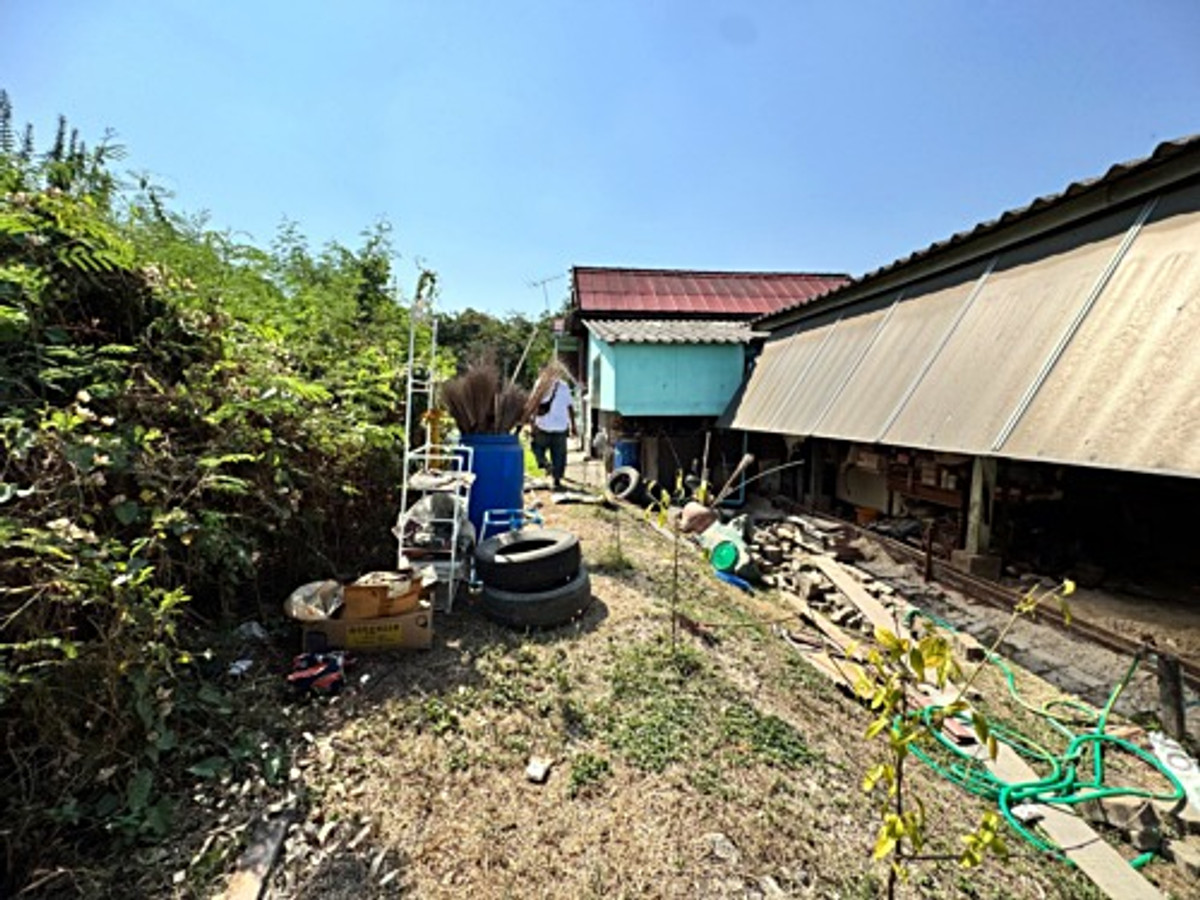 ขายที่ดินลาดกระบัง สุวรรณภูมิ : ขายที่ดินซอยลาดกระบัง3 ขนาด 371 ตร.วา (ถนนประชาทร) วิวลำธาร (N.1380)