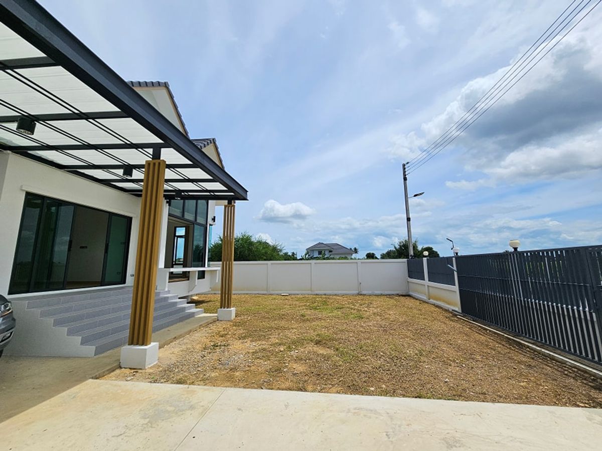 ขายบ้านหัวหิน ประจวบคีรีขันธ์ : บ้านเดี่ยวหลังใหญ่ 120 ตารางวา สี่แยกปราณบุรี