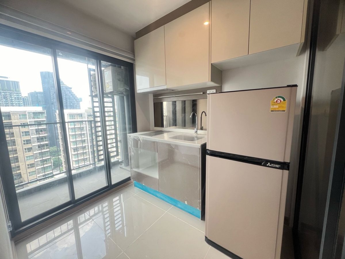 ขายคอนโดพระราม 9 เพชรบุรีตัดใหม่ RCA : ขาย condo Ideo พระราม9 อโศก  rama9 asoke 1นอน 31.57ตร.ม. ชั้น25 วิวเมือง ห้องใหม่ไม่เคยอยู่ 4.1ล้าน