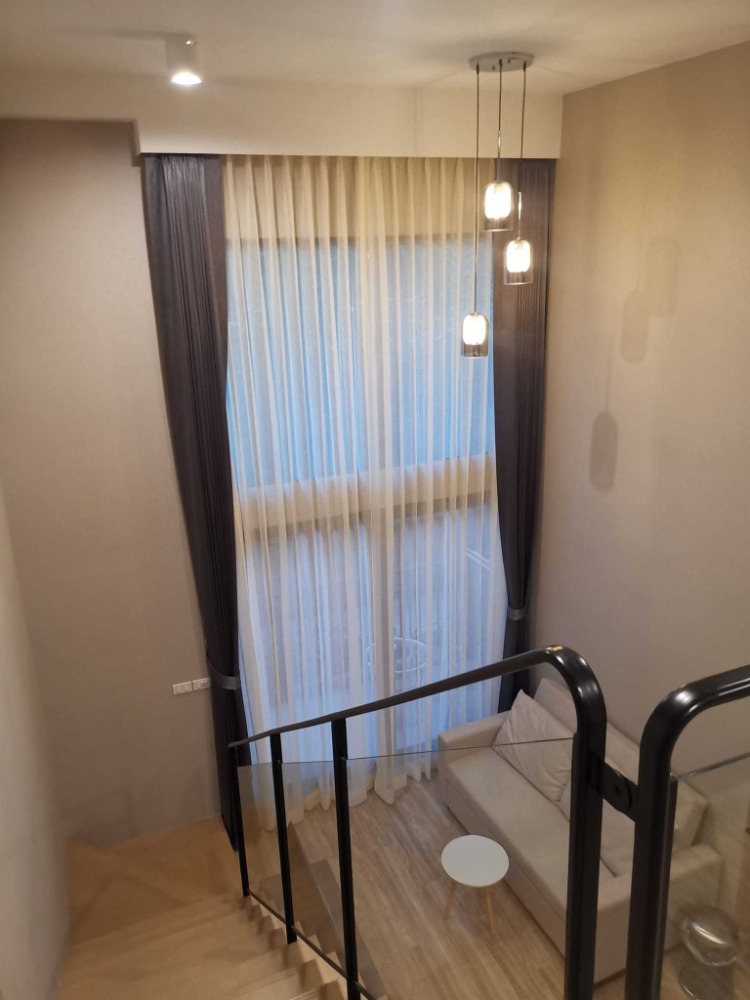 ขายคอนโดสาทร นราธิวาส : S-BLOS106 ขาย คอนโด บลอสซั่ม คอนโด สาทร-เจริญราษฎร์ ชั้น1 วิวเมือง 45ตรม. 1นอน 1น้ำ 3.9 ล้าน 064-959-8900