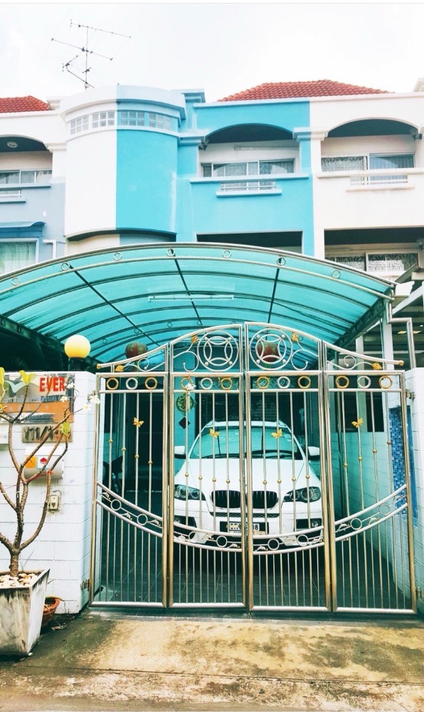 For RentTownhomeBangna, Bearing, Lasalle : ⚡ For rent, 3-storey townhouse, Happyland Ville Village, Soi Lasalle 32, near BTS, size 32 sq m. ⚡