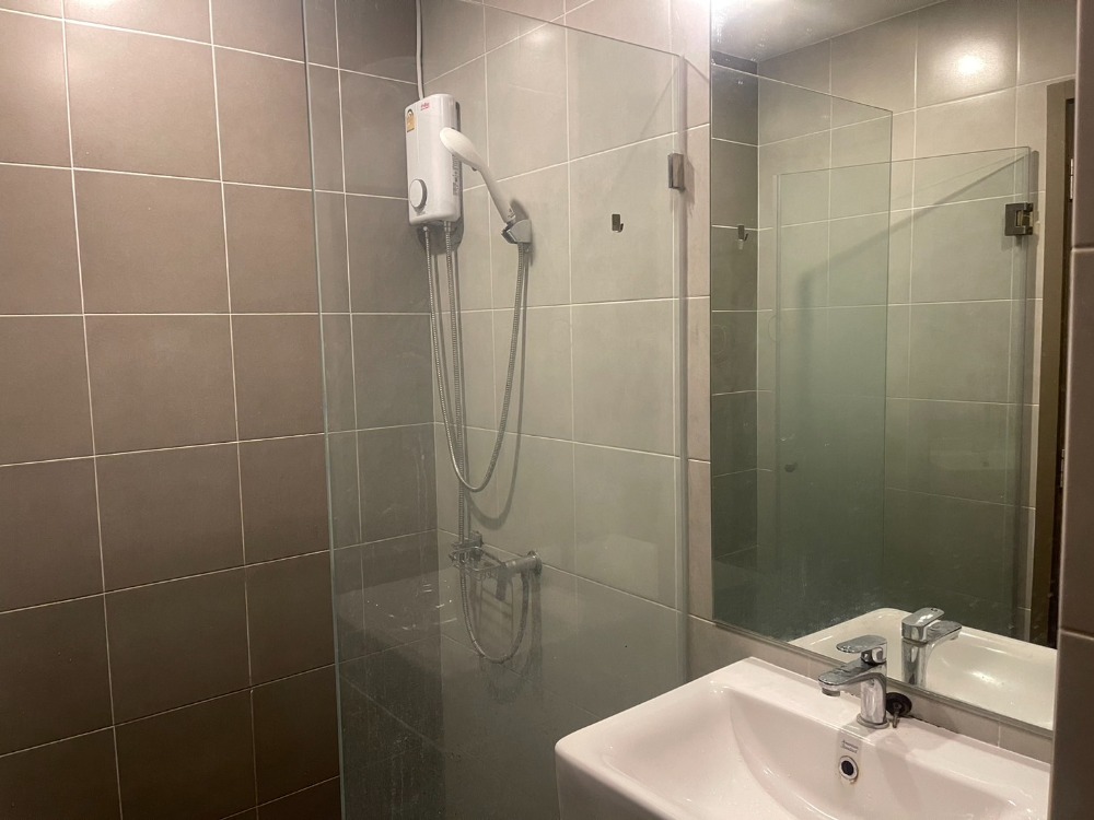 For RentCondoBangna, Bearing, Lasalle : Rent IDEO O2 studio near BTS Bangna 300m.**TEL: 0863649888 /LINE ID : @751paggb