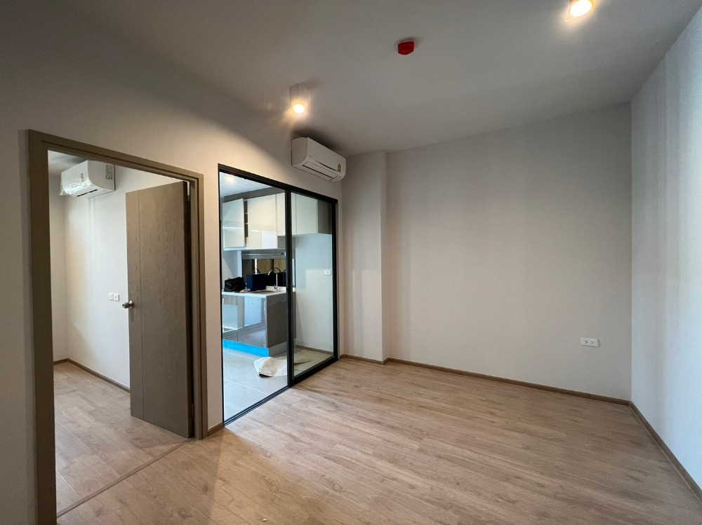 ขายคอนโดพระราม 9 เพชรบุรีตัดใหม่ RCA : ขาย condo Ideo พระราม9 อโศก  rama9 asoke 1นอน 31.57ตร.ม. ชั้น25 วิวเมือง ห้องใหม่ไม่เคยอยู่ 4.1ล้าน