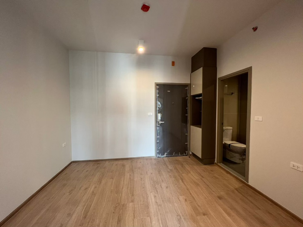 ขายคอนโดพระราม 9 เพชรบุรีตัดใหม่ RCA : ขาย condo Ideo พระราม9 อโศก  rama9 asoke 1นอน 31.57ตร.ม. ชั้น25 วิวเมือง ห้องใหม่ไม่เคยอยู่ 4.1ล้าน