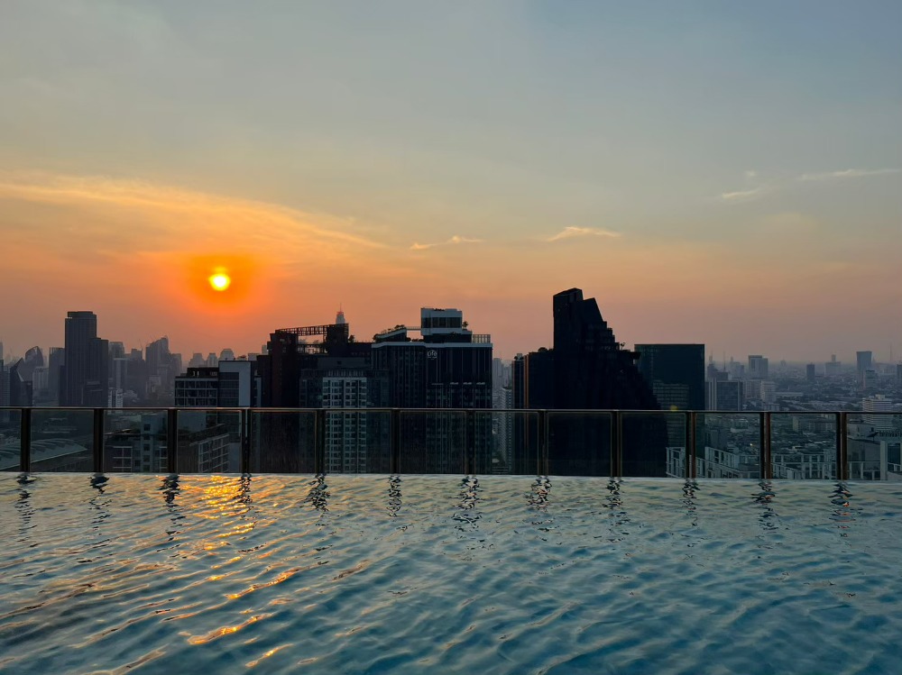 ขายคอนโดพระราม 9 เพชรบุรีตัดใหม่ RCA : ขาย condo Ideo พระราม9 อโศก  rama9 asoke 1นอน 31.57ตร.ม. ชั้น25 วิวเมือง ห้องใหม่ไม่เคยอยู่ 4.1ล้าน