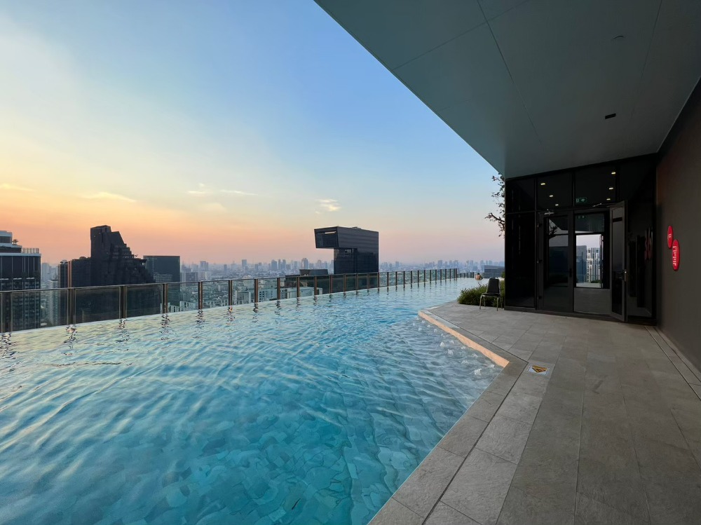 ขายคอนโดพระราม 9 เพชรบุรีตัดใหม่ RCA : ขาย condo Ideo พระราม9 อโศก  rama9 asoke 1นอน 31.57ตร.ม. ชั้น25 วิวเมือง ห้องใหม่ไม่เคยอยู่ 4.1ล้าน