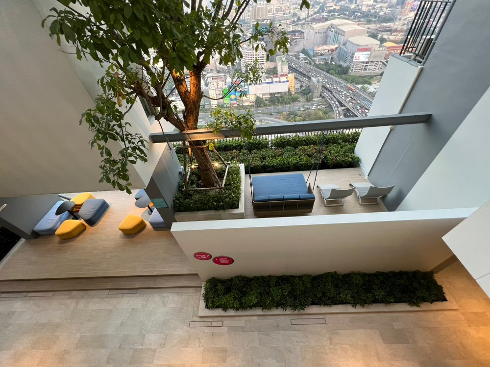 ขายคอนโดพระราม 9 เพชรบุรีตัดใหม่ RCA : ขาย condo Ideo พระราม9 อโศก  rama9 asoke 1นอน 31.57ตร.ม. ชั้น25 วิวเมือง ห้องใหม่ไม่เคยอยู่ 4.1ล้าน