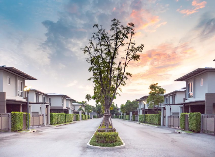 ขายบ้านลาดกระบัง สุวรรณภูมิ : ถูกสุดในตลาด บารานี พาร์ค ศรีนครินทร์-ร่มเกล้า (Baranee Park Srinakarin-Romklao) รีบขาย 8.0 M ALLIN