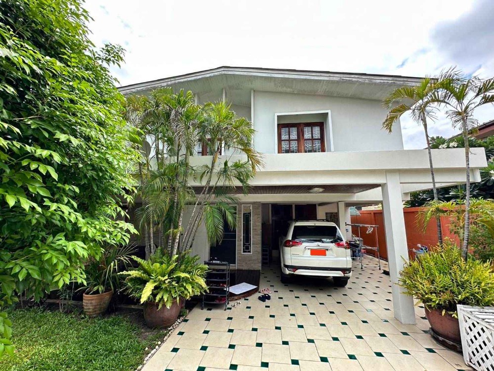 ขายบ้านอ่อนนุช อุดมสุข : LTH10973– House FOR SALE in sukhumvit 101/1 size 91 Sq. w. 3 beds 3 baths BTS Punnawithi Price ONLY 18.5 MB