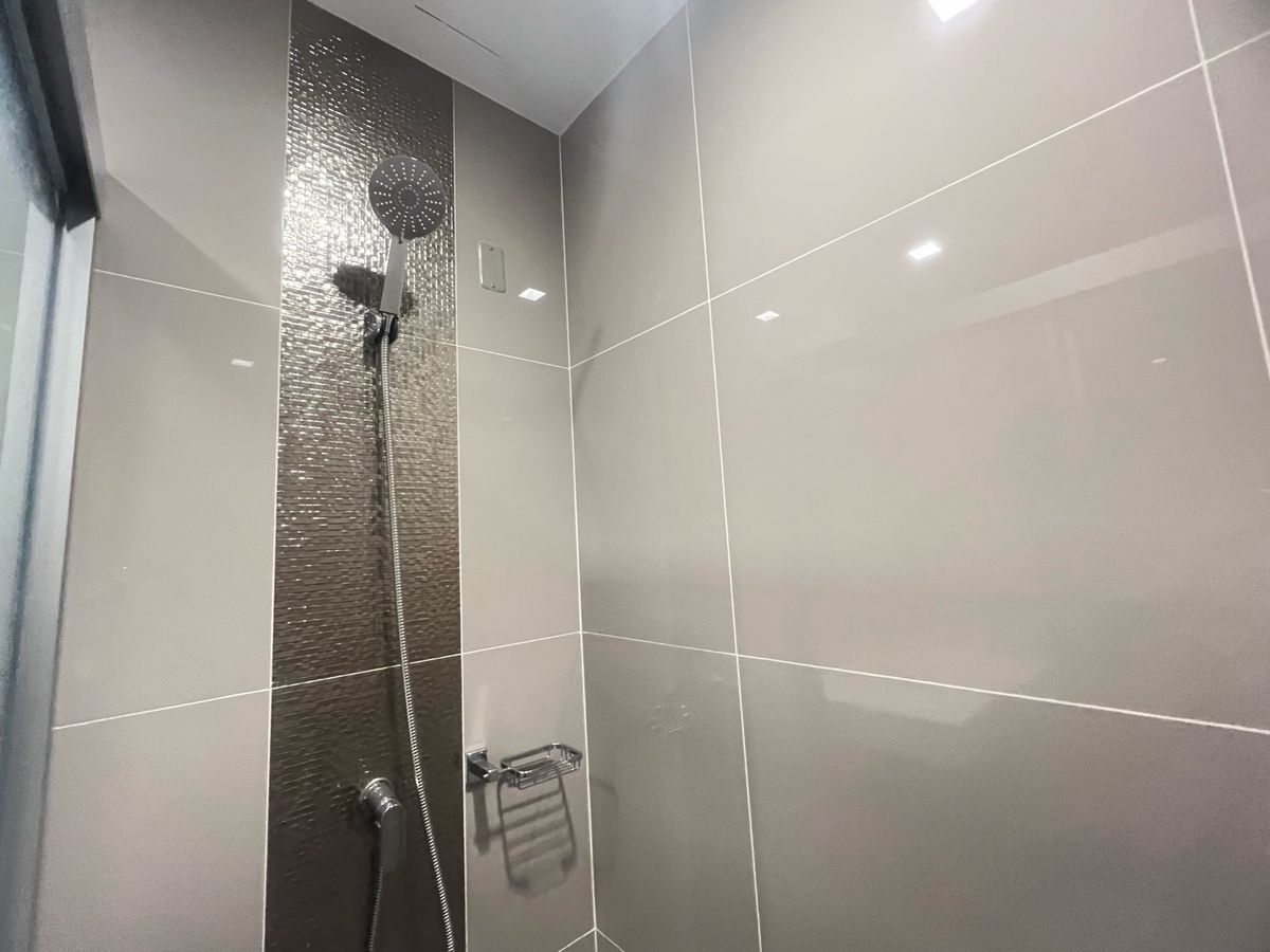 ขายคอนโดพระราม 9 เพชรบุรีตัดใหม่ RCA : ขาย condo Ideo พระราม9 อโศก  rama9 asoke 1นอน 31.57ตร.ม. ชั้น25 วิวเมือง ห้องใหม่ไม่เคยอยู่ 4.1ล้าน