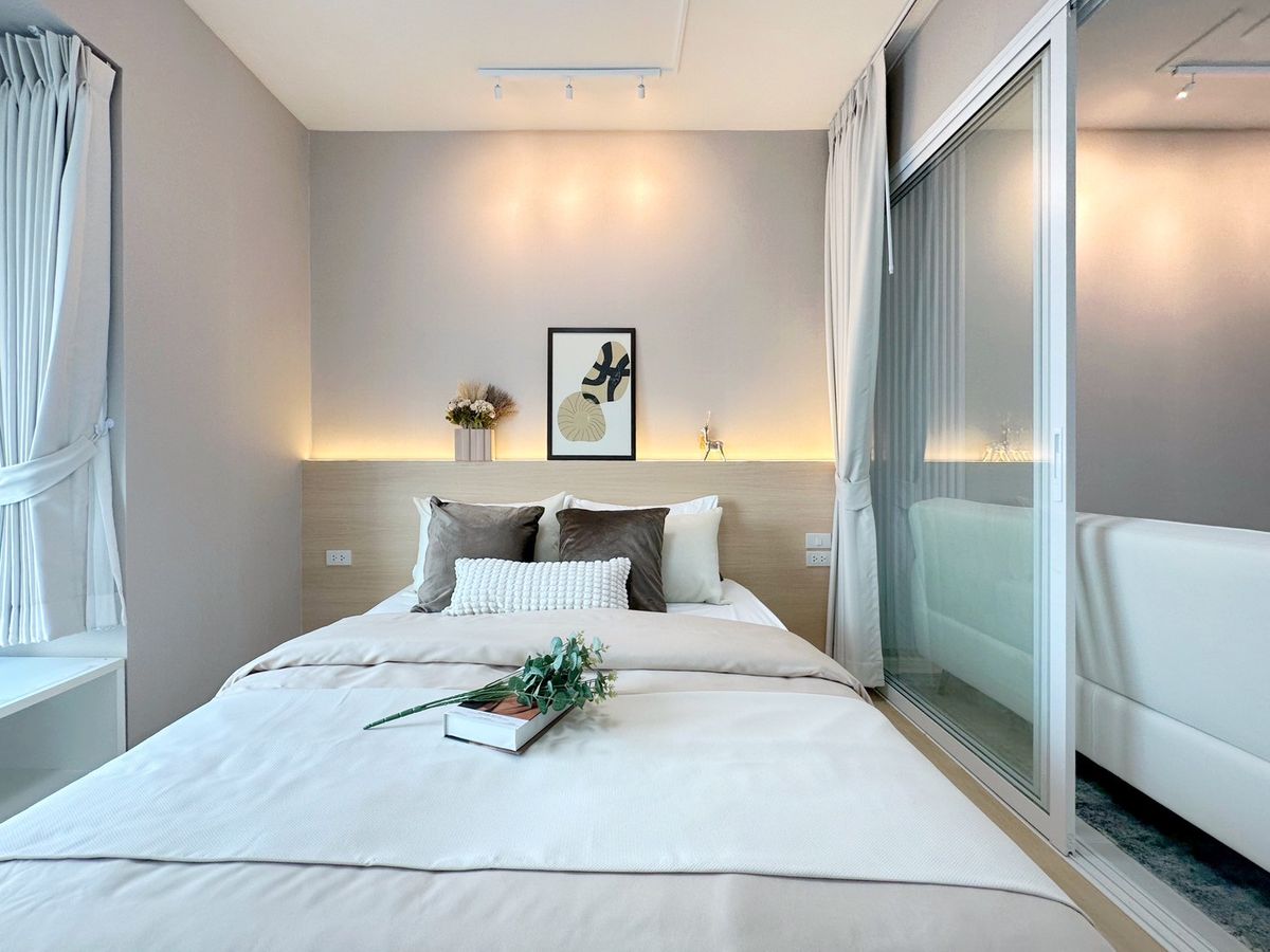 For SaleCondoRamkhamhaeng, Hua Mak : Condo for sale Fuse Mobius Ramkhamhaeng, beautiful room with new furniture