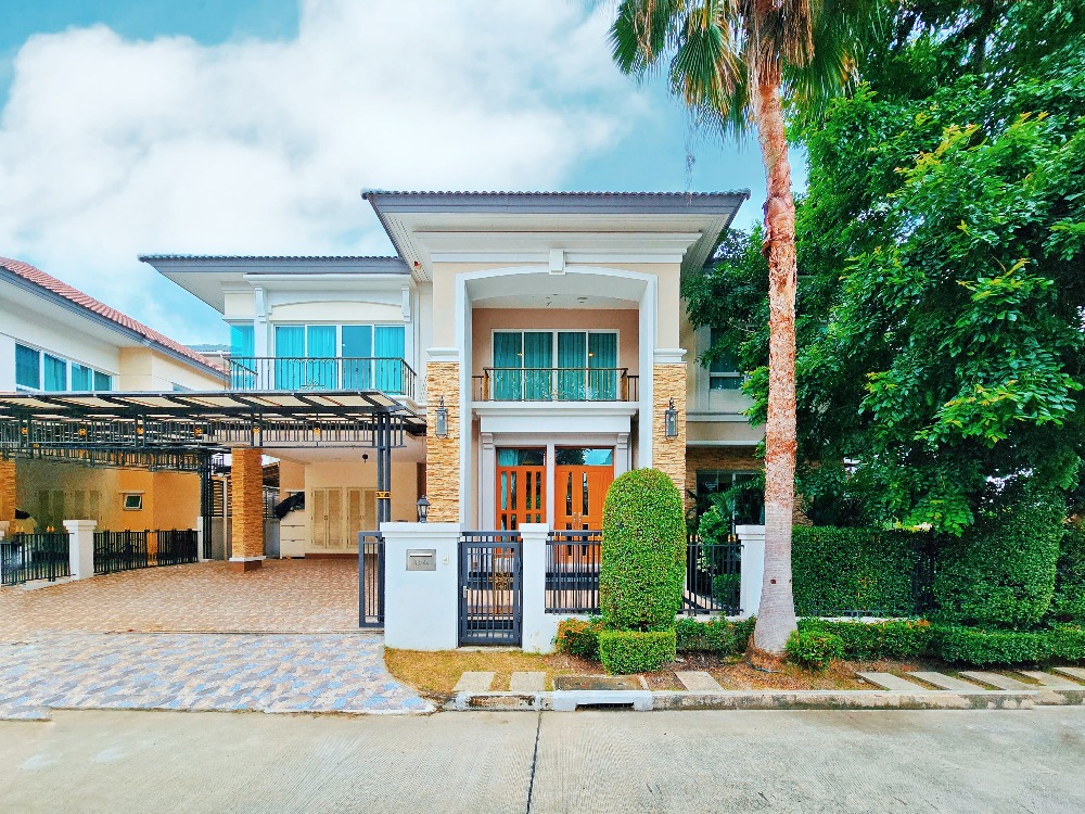 For SaleHouseEakachai, Bang Bon : For sale: 2-storey detached house, Modern Luxury style, Grand Bangkok Boulevard project, Sathorn, Kanlapaphruek Road.