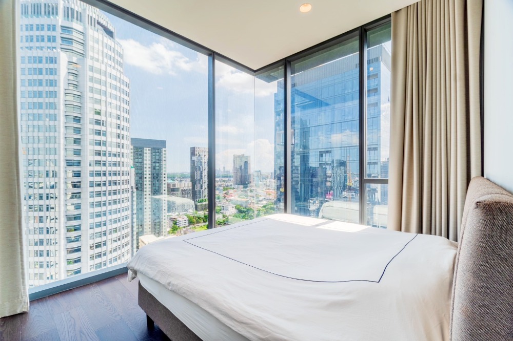For RentCondoSukhumvit, Asoke, Thonglor : For rent LAVIQ Sukhumvit 57, 2 bedrooms, 115 sq m., private corner room, 24th floor, near BTS Thonglor