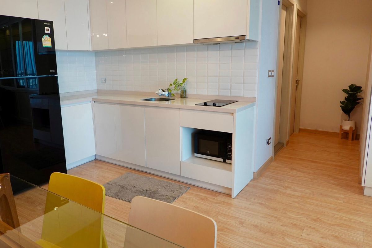 ขายคอนโดสุขุมวิท อโศก ทองหล่อ : 🚩 คอนโด RHYTHM สุขุมวิท42ติดรถ ไฟฟ้าเอกมัย ติด Grateway เอกมัย