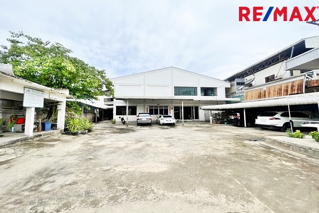 For SaleFactoryRama 2, Bang Khun Thian : Bang Kradee 16 Factory is only 2 kilometers from Rama 2 Road, convenient for travel.