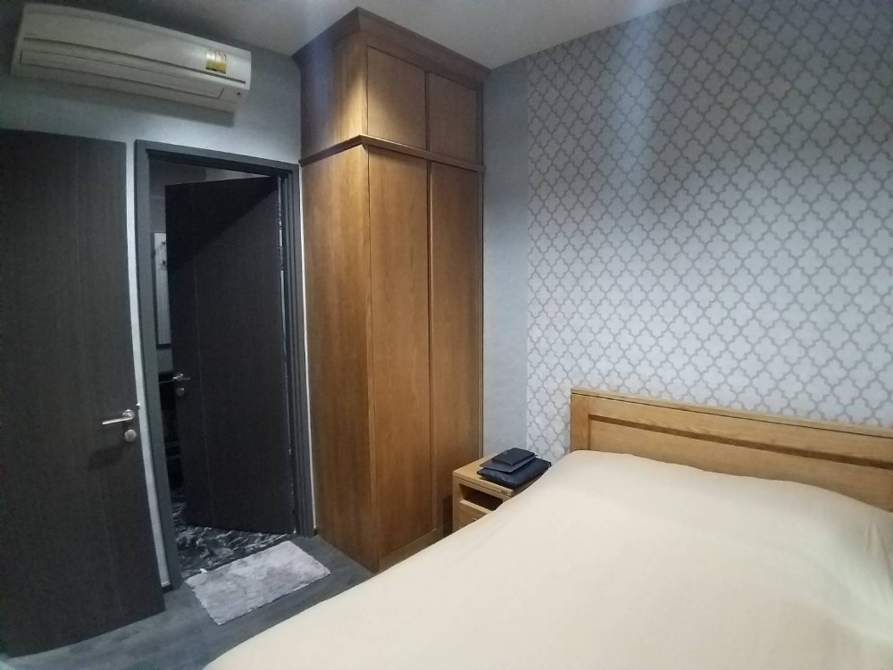 ขายคอนโดสุขุมวิท อโศก ทองหล่อ : ขาย Edge Sukhumvit 23  คอนโดใจกลางสุขุมวิท ชั้น 26 ห้อง 1 Bed 30.60 ตร.ม. ตกแต่งพร้อมอยู่ ราคา 6.5 ลบ.* (ขายพร้อมคนเช่า)