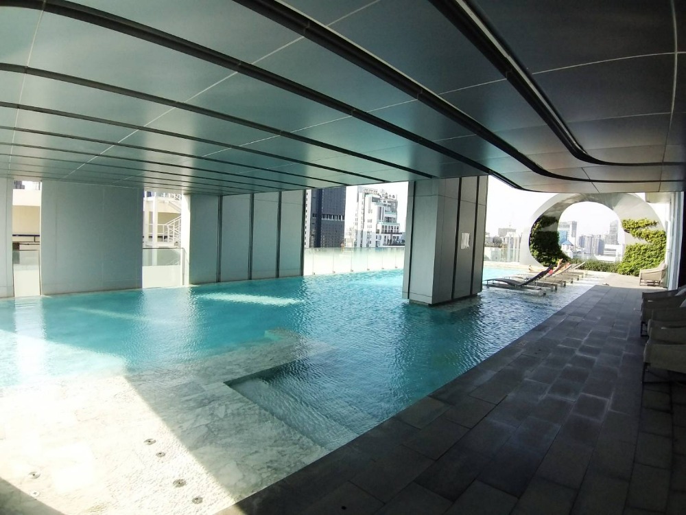 ขายคอนโดสุขุมวิท อโศก ทองหล่อ : ขาย Edge Sukhumvit 23  คอนโดใจกลางสุขุมวิท ชั้น 26 ห้อง 1 Bed 30.60 ตร.ม. ตกแต่งพร้อมอยู่ ราคา 6.5 ลบ.* (ขายพร้อมคนเช่า)