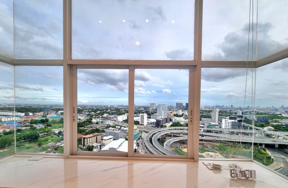 ขายคอนโดพัฒนาการ ศรีนครินทร์ : 🎡ขายคอนโด เดอะโฟร์วิงส์ เรสซิเดนซ์ ศรีนครินทร์ Condo The Four Wings Residence