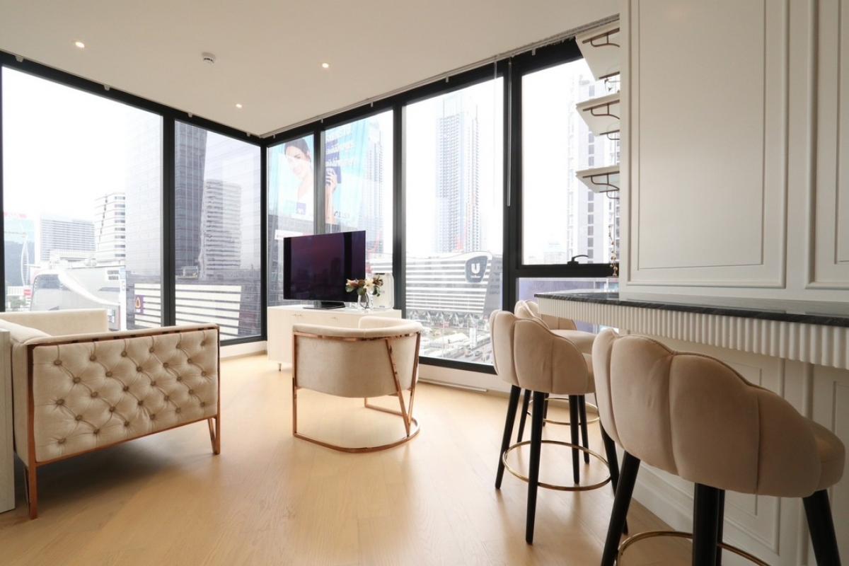 For SaleCondoRama9, Petchburi, RCA : 🏬❤️Selling at a loss of 2 million‼️..Very urgent🍭🏬 Ashton Asoke-Rama 9 📌2Bed 2Baht with Bathtub 🛁 70 sq.m. Corner room