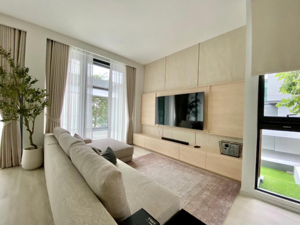 ให้เช่าบ้านพัฒนาการ ศรีนครินทร์ : ให้เช่าบ้านใหม่ VIVE2  ติดนานาชาติเวลลิงตัน