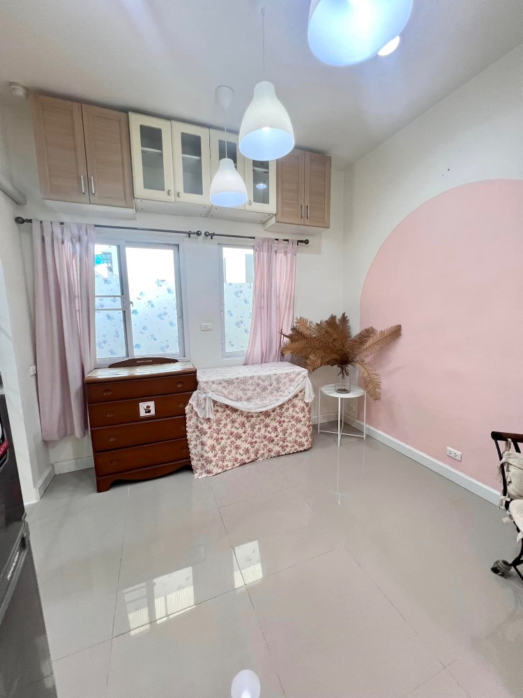 For RentHouseLadkrabang, Suwannaphum Airport : K-5997 For rent! Perfect place Sukhumvit 77 - Suvarnabhumi Special, book within this month, price 36,000 baht.