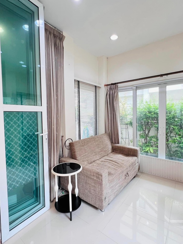 For RentHouseLadkrabang, Suwannaphum Airport : K-5997 For rent! Perfect place Sukhumvit 77 - Suvarnabhumi Special, book within this month, price 36,000 baht.