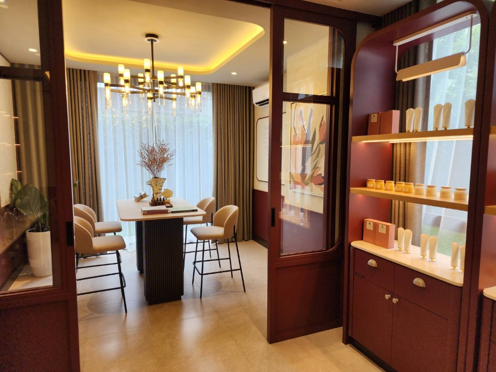 For SaleHome OfficeOnnut, Udomsuk : Home Office Onnut 21 area 50sqw-102sqw or 536sqm 5 storey 2beds 5baths start from 33MB