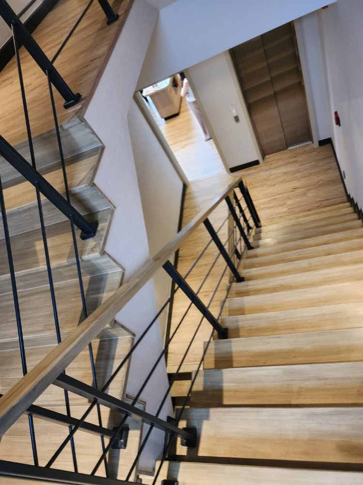 For SaleHome OfficeOnnut, Udomsuk : Home Office Onnut 21 area 50sqw-102sqw or 536sqm 5 storey 2beds 5baths start from 33MB