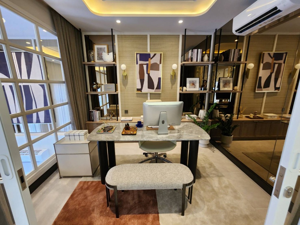 For SaleHome OfficeOnnut, Udomsuk : Home Office Onnut 21 area 50sqw-102sqw or 536sqm 5 storey 2beds 5baths start from 33MB