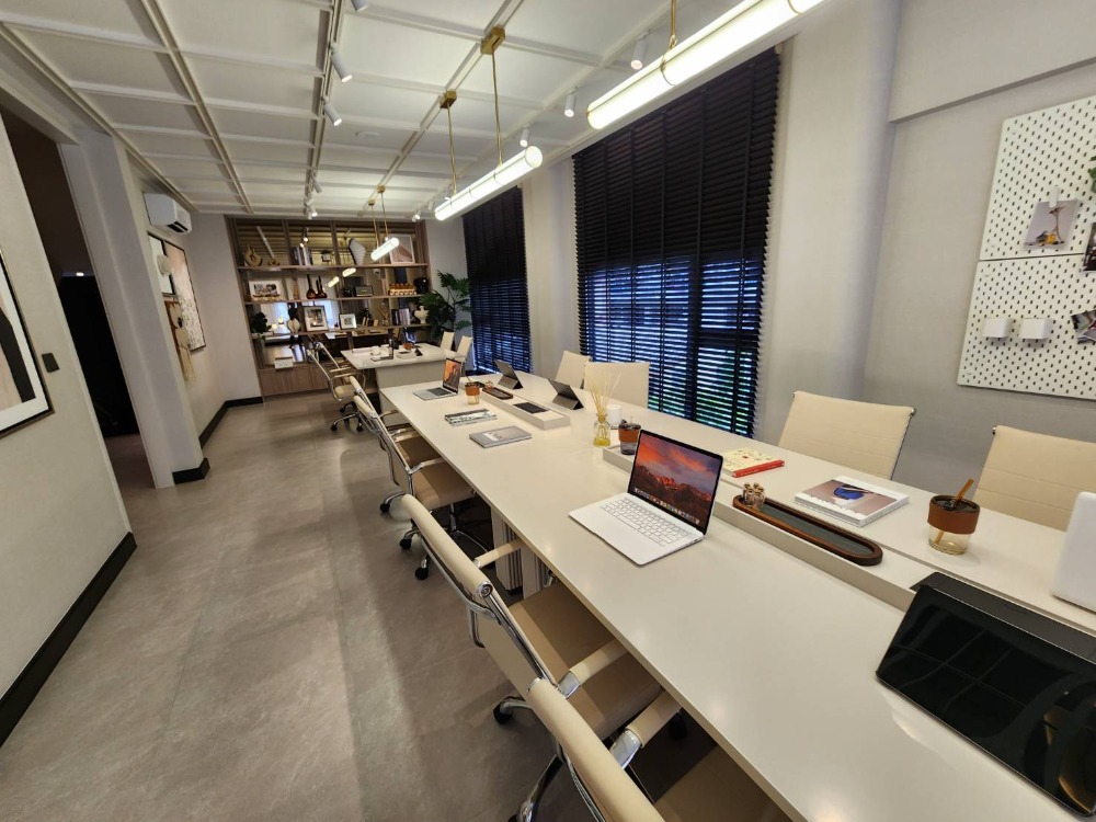 For SaleHome OfficeOnnut, Udomsuk : Home Office Onnut 21 area 50sqw-102sqw or 536sqm 5 storey 2beds 5baths start from 33MB