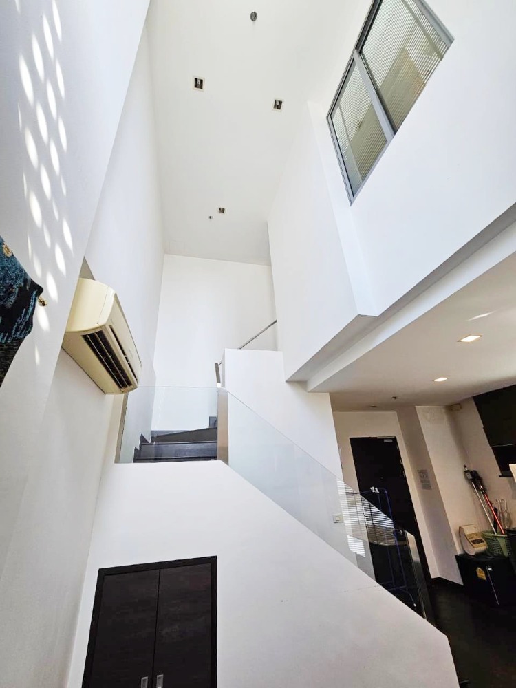 ขายคอนโดราชเทวี พญาไท : ขาย คอนโด IDEO Q พญาไท ชั้น 9 Duplex 61 ตรม. 2 ห้องนอน 2 ห้องน้ำ