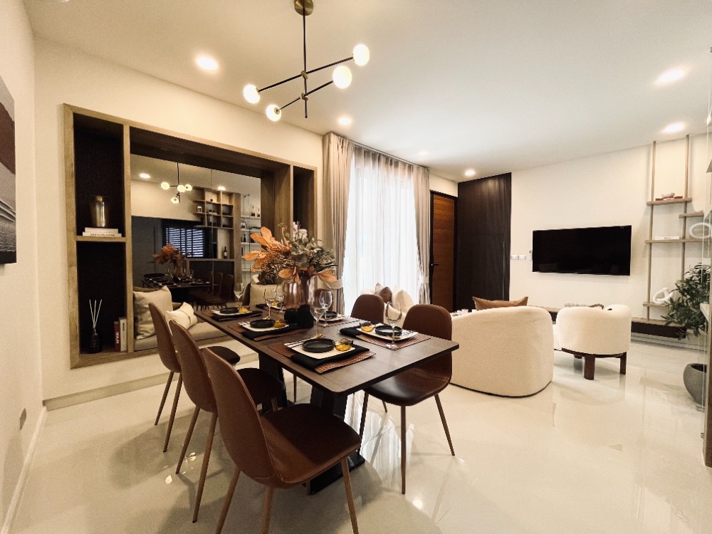 ขายทาวน์โฮมเลียบทางด่วนรามอินทรา : AREA 32 TOWNHOME | เพียง 450ม. จากเลียบทางด่วนเอกมัย - รามอินทรา !! ลดเพิ่ม สูงสุด 2 ลบ. !! (ยินดีรับนายหน้า)