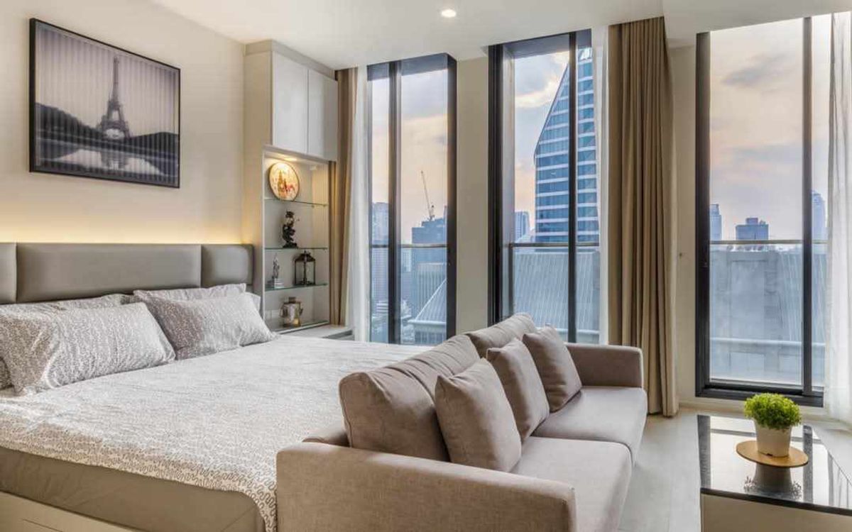 For RentCondoWitthayu, Chidlom, Langsuan, Ploenchit : Noble Ploenchit fully furnished with private life + stunning view (near BTS Ploenchit, Central Embassy, Mahatun Plaza, Expressway)