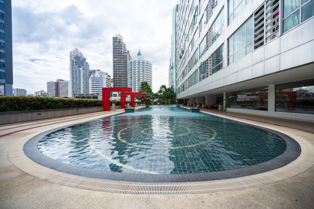 For RentOfficeNana, North Nana,Sukhumvit13, Soi Nana : Trendy Office Sukhumvit 13 Condo for rent 165sqm 133,000 per month