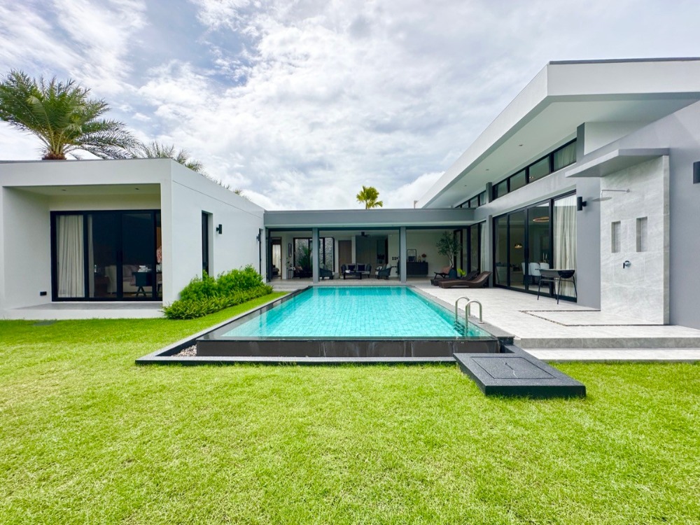 For SaleHousePattaya, Bangsaen, Chonburi : 🏡The Prospect Villa Pattaya🌈Resort style single house with pool villa, size 380 sq m., 165 sq m., 3 Bed, 4 Bath, 3 parking spaces, contact to make an appointment to view Tel.0922635410 (Earth)