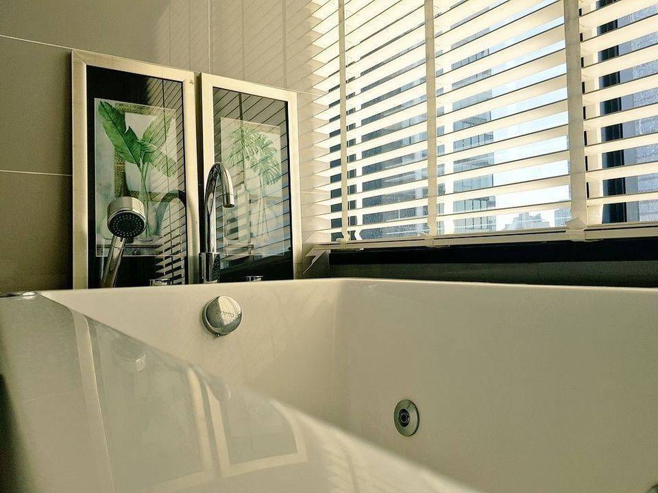 ให้เช่าคอนโดสีลม ศาลาแดง บางรัก : M Silom 1 Bedroom for rent 40,000