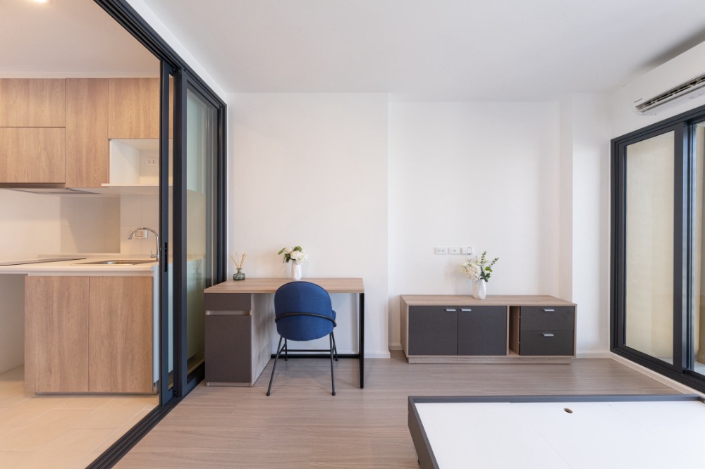 For SaleCondoSapankwai,Jatujak : Special deal price 🔥𝗗𝗘𝗡𝗜𝗠 𝗝𝗨𝗧𝗨𝗝𝗔𝗞 𝟭 𝟭 𝟭 𝟮𝟯 sqm. 𝟮.𝟮𝟵 million* 📱𝟬𝟴𝟭-𝟵𝟴𝟯-𝟲𝟲𝟮𝟱