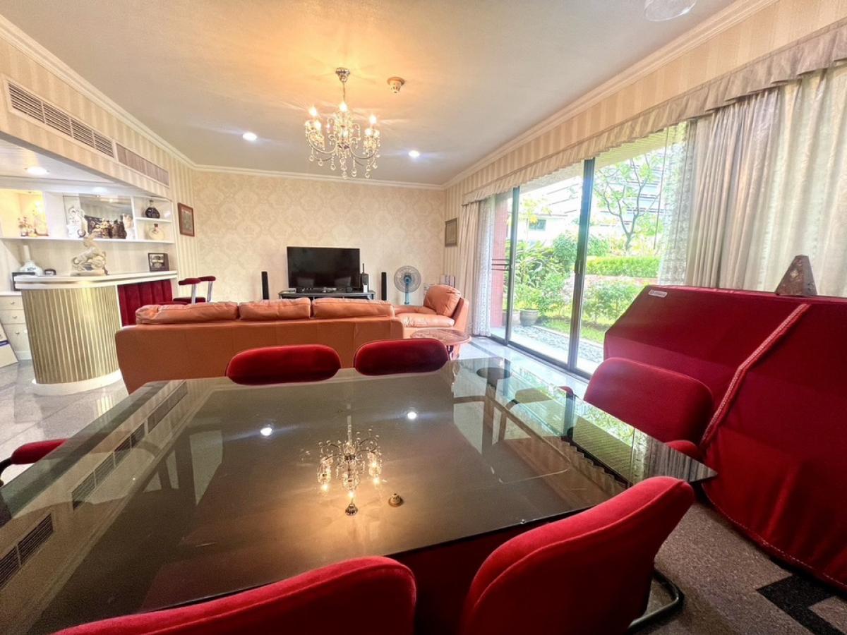 For SaleCondoWitthayu, Chidlom, Langsuan, Ploenchit : 📢👇Big size of 2 beds with garden view, located near Central Chidlom, Central Embassy, Central World.