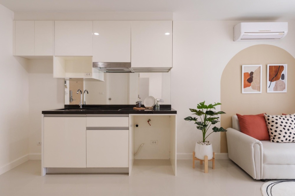 For SaleCondoRatchadapisek, Huaikwang, Suttisan : S-MTSRD110 Condo for sale, Metro Sky Ratchada, 6th floor, Building C, city view, 29.71 sq m., 1 bedroom, 1 bathroom, 2.39 million, 064-959-8900