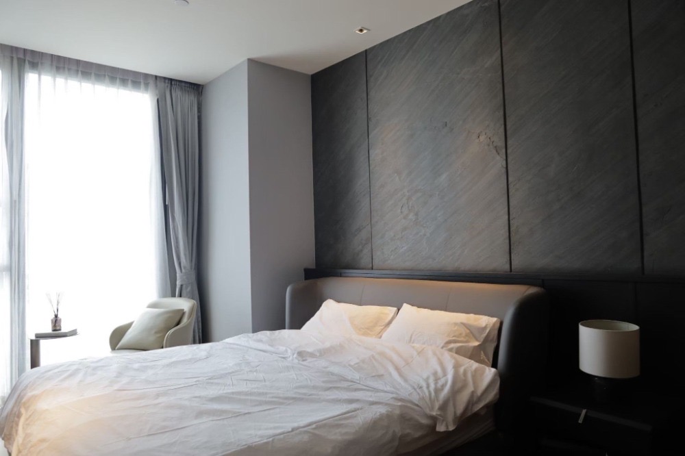 ให้เช่าคอนโดสุขุมวิท อโศก ทองหล่อ : 👉For rent Beatniq at Sukhumvit 32  2bedrooms and 1multipurpose room 3baths 107sqm nice decoration🔥