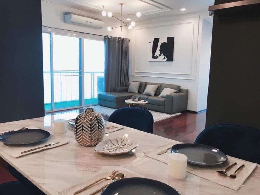 For RentCondoSukhumvit, Asoke, Thonglor : For rent Noble Ora 2 bedrooms newly renovated