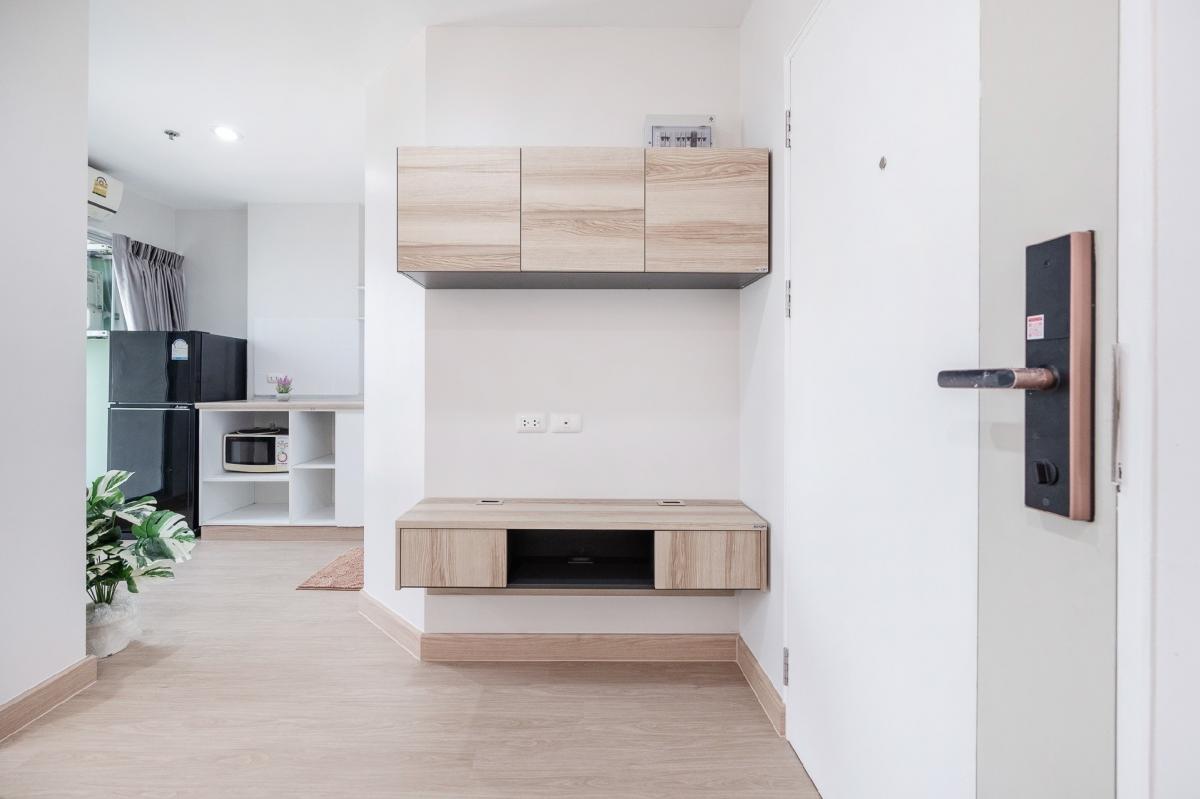 For SaleCondoNawamin, Ramindra : 🏡 Come live a warm life in Nawamin area 🌳 with green space in every corner of your residence ✨ Meet the needs of the new generation and a warm family atmosphere 🌈 Lumpini Park Nawamin Sri Burapha ☀️