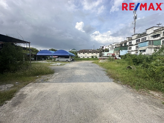 ขายที่ดินราษฎร์บูรณะ สุขสวัสดิ์ : ขายที่ดินประชาอุทิศ-ราษฎร์บูรณะ-ทุ่งครุ 1-2-46.2 ไร่ ซอยประชาอุทิศ 33 แยก 4 ราคา 53,500 บาท/ตารางวา