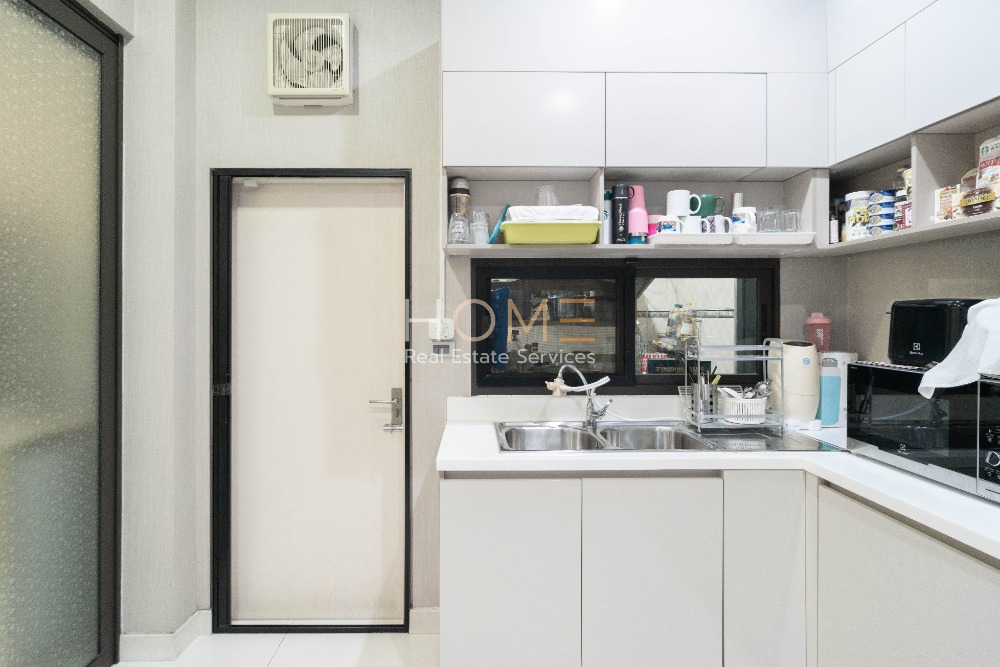 ขายบ้านรามคำแหง หัวหมาก : บ้านหรู Modern Super Luxury Class ✨ บ้านเดี่ยว โซล เอกมัย - ลาดพร้าว / 5 ห้องนอน (ขาย), Soul Ekkamai - Ladprao / Detached House 5 Bedrooms (FOR SALE) TPM147