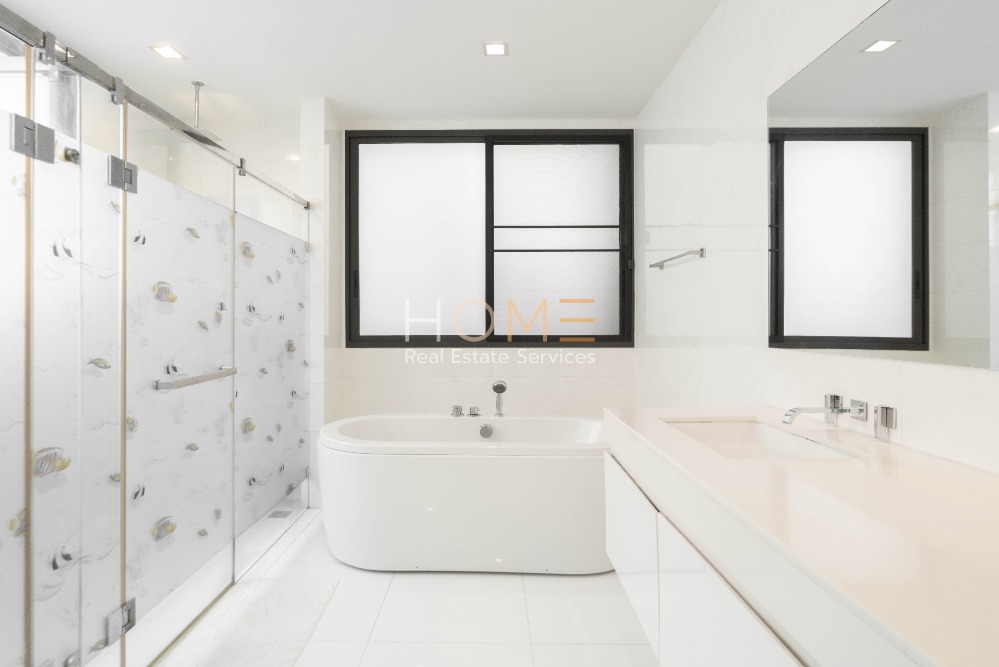 ขายบ้านรามคำแหง หัวหมาก : บ้านหรู Modern Super Luxury Class ✨ บ้านเดี่ยว โซล เอกมัย - ลาดพร้าว / 5 ห้องนอน (ขาย), Soul Ekkamai - Ladprao / Detached House 5 Bedrooms (FOR SALE) TPM147