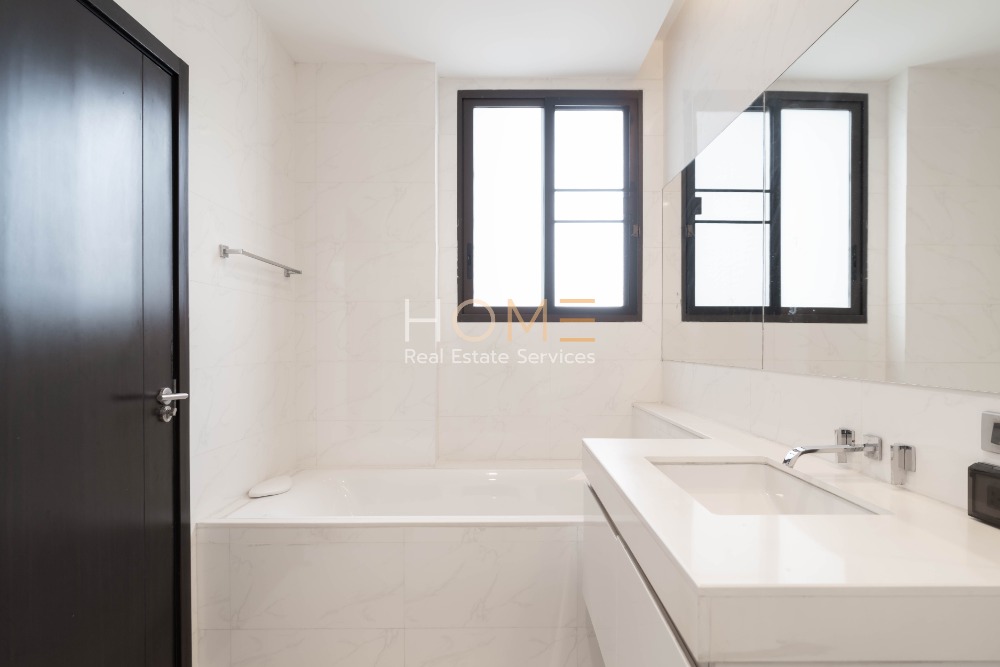 ขายบ้านรามคำแหง หัวหมาก : บ้านหรู Modern Super Luxury Class ✨ บ้านเดี่ยว โซล เอกมัย - ลาดพร้าว / 5 ห้องนอน (ขาย), Soul Ekkamai - Ladprao / Detached House 5 Bedrooms (FOR SALE) TPM147