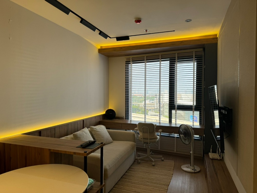 For RentCondoLadprao, Central Ladprao : (for rent) Life Ladprao Valley near BTS Ha Yaek Lat Phrao and MRT Phahon Yothin